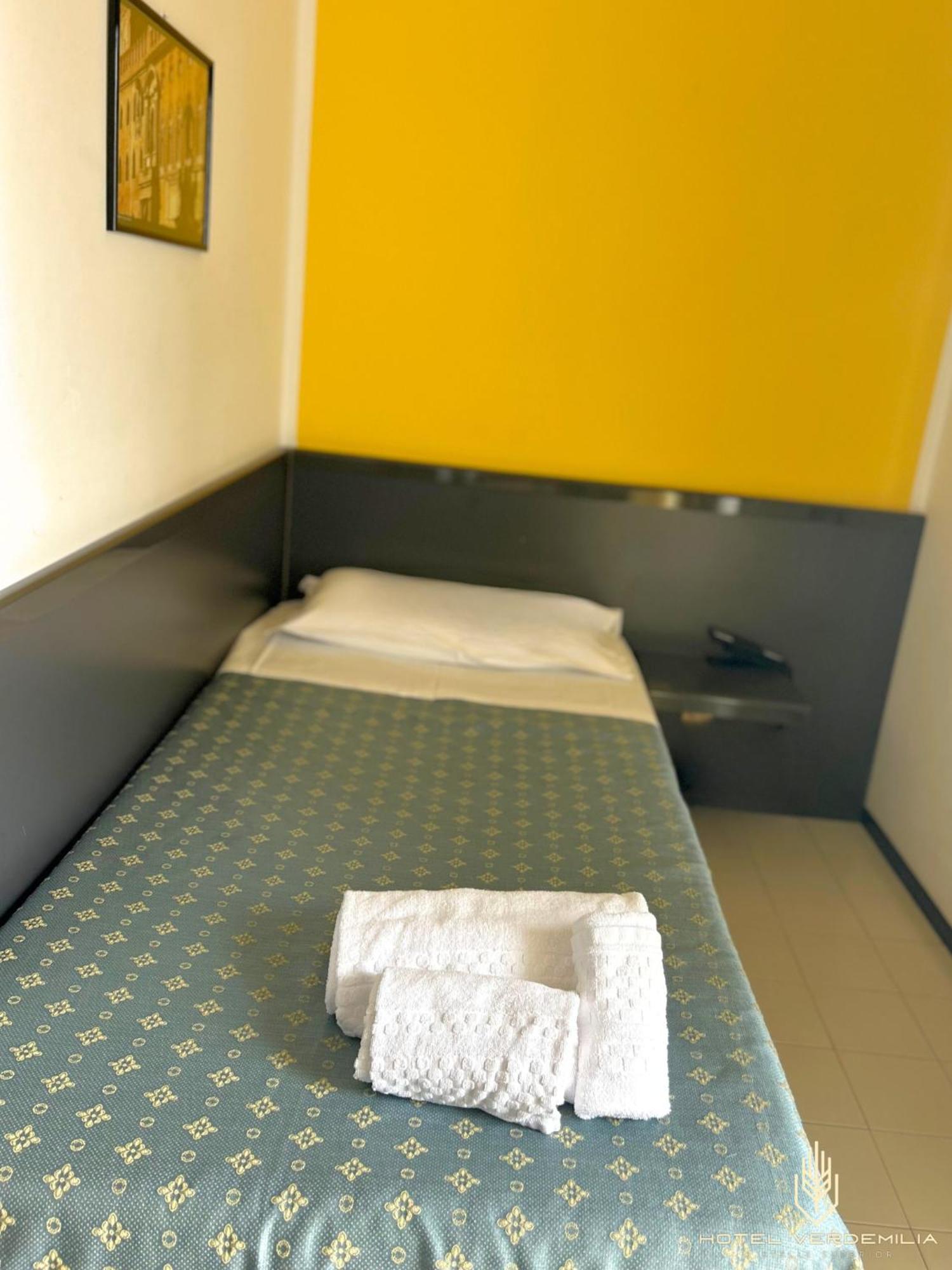 Verdemilia Hotel أنسولا ديليميليا المظهر الخارجي الصورة
